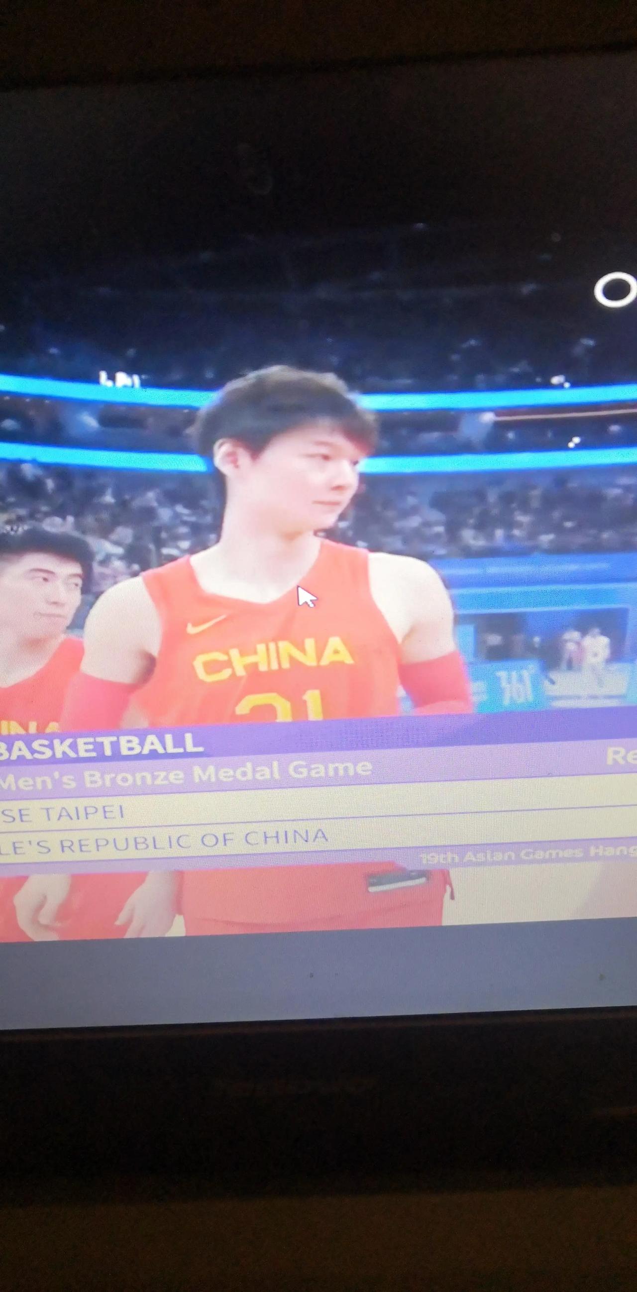 恭喜今天下午中国女足7：0大胜乌兹别克斯坦，拿到亚运会女足比赛冠军，恭喜中国男篮