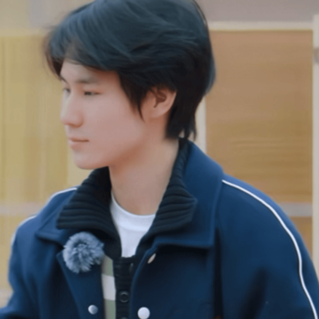 救命，张真源这样不修边幅的糙样，我真的爱死了。这是我的什么小癖好吗🙉张真源这是