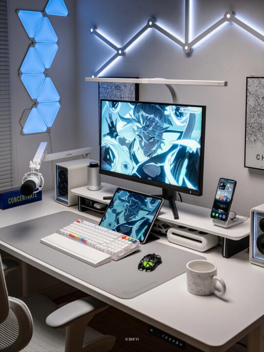 白色系电竞房｜打造属于自己的快乐角落