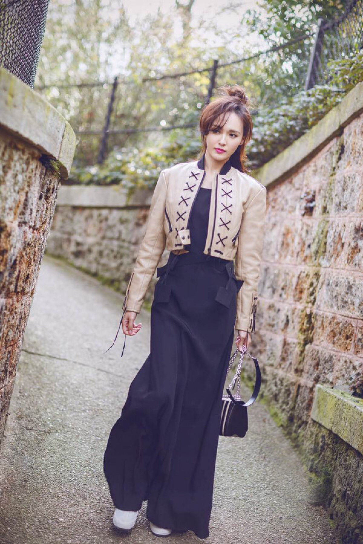 唐嫣费加罗唐嫣[超话]在复制粘贴的时代，你是手写的诗[鲜花] ​​​