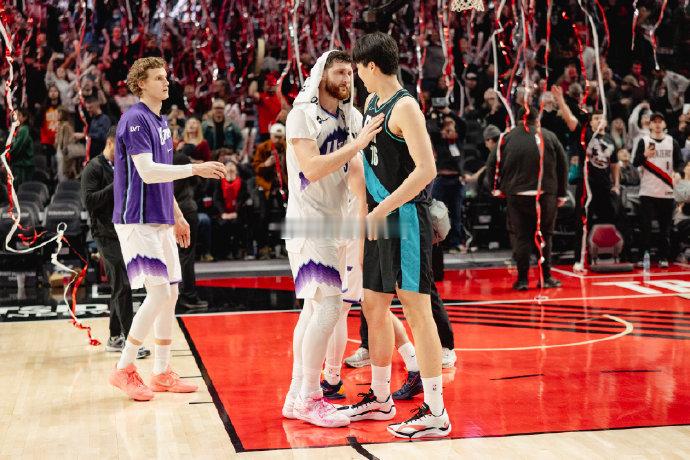 你会成为下一个约基奇，他也会成为下一个我。   