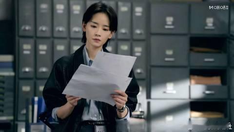 刘雅瑟湖南话还原剥茧台词 谁能想到刘雅瑟在《剥茧》里探案那么飒，戏外用湖南话还原