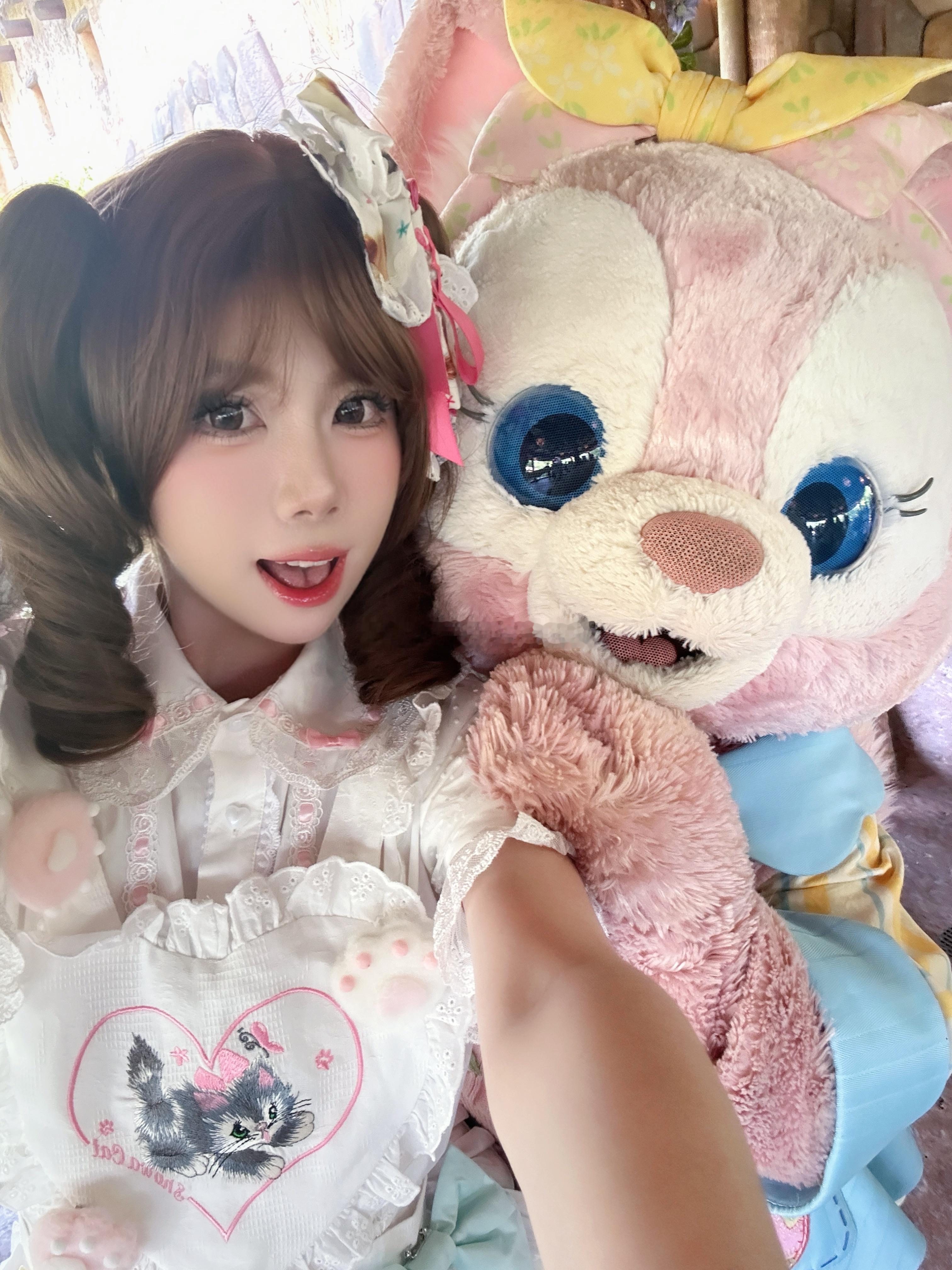 偶滴贝贝太萌惹[哇][抱一抱][憧憬][污][彩虹屁][送花花][打call][
