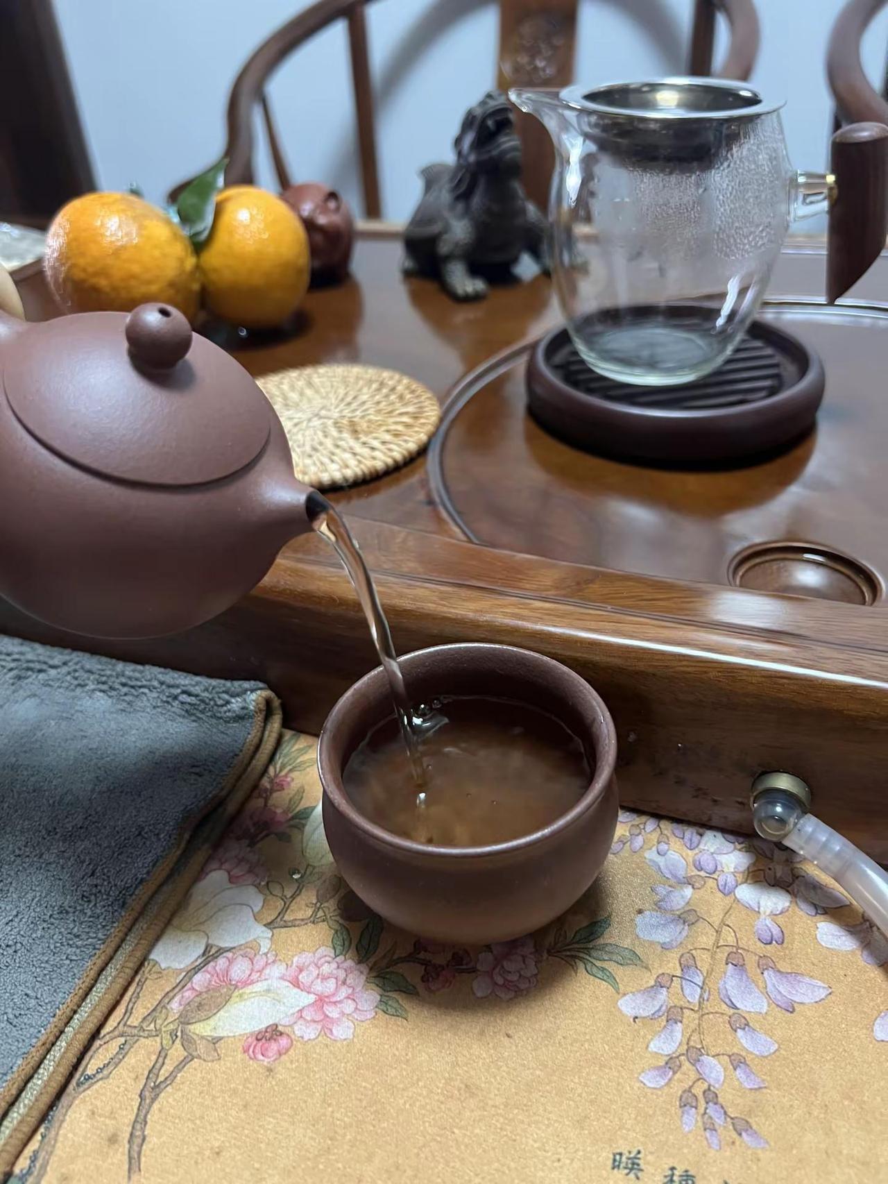 无爱破情局，无情破全局。