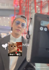 陈伟霆 pp图没洗脸 谁被陈伟霆的真实感打动了！大方跟粉丝说 P 图没洗脸，素颜