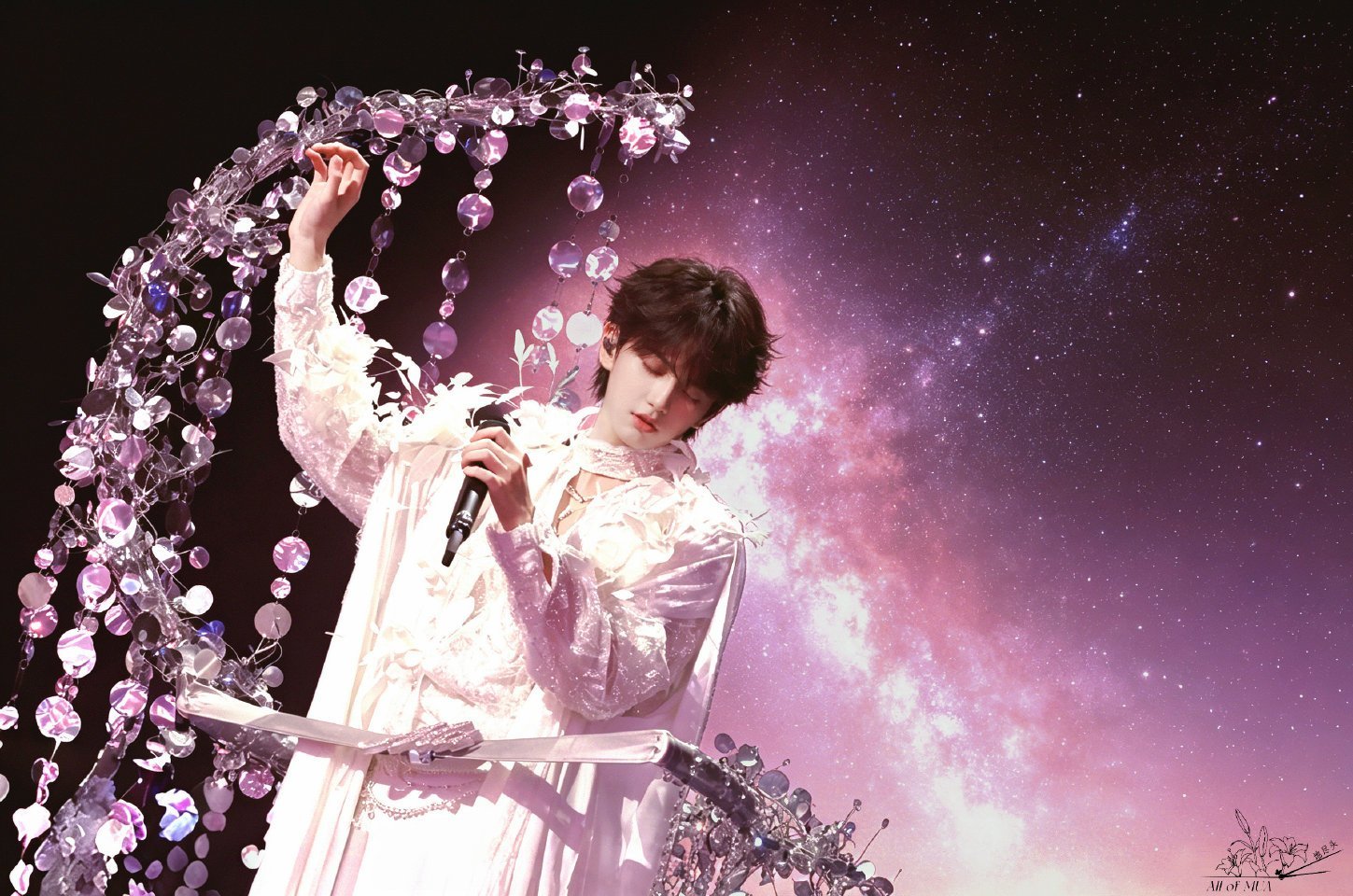 穆祉丞哭了宝宝，你的自爱是世界上最美好的品格，未来你会越来越好，你的前程注定光辉