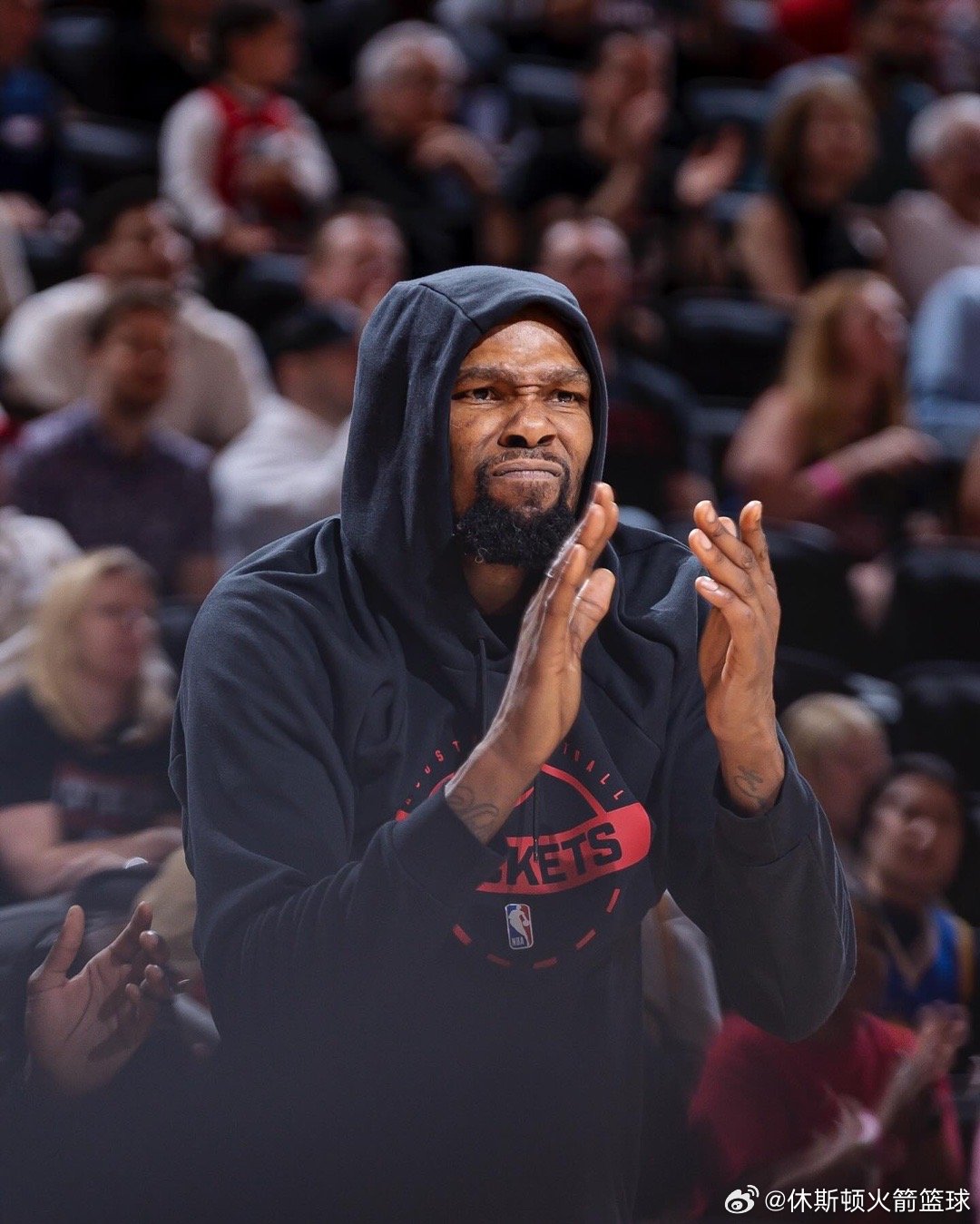 今天凯文·杜兰特出战约29分钟，第四节未上场，这是他2026年以来第二次出场时间