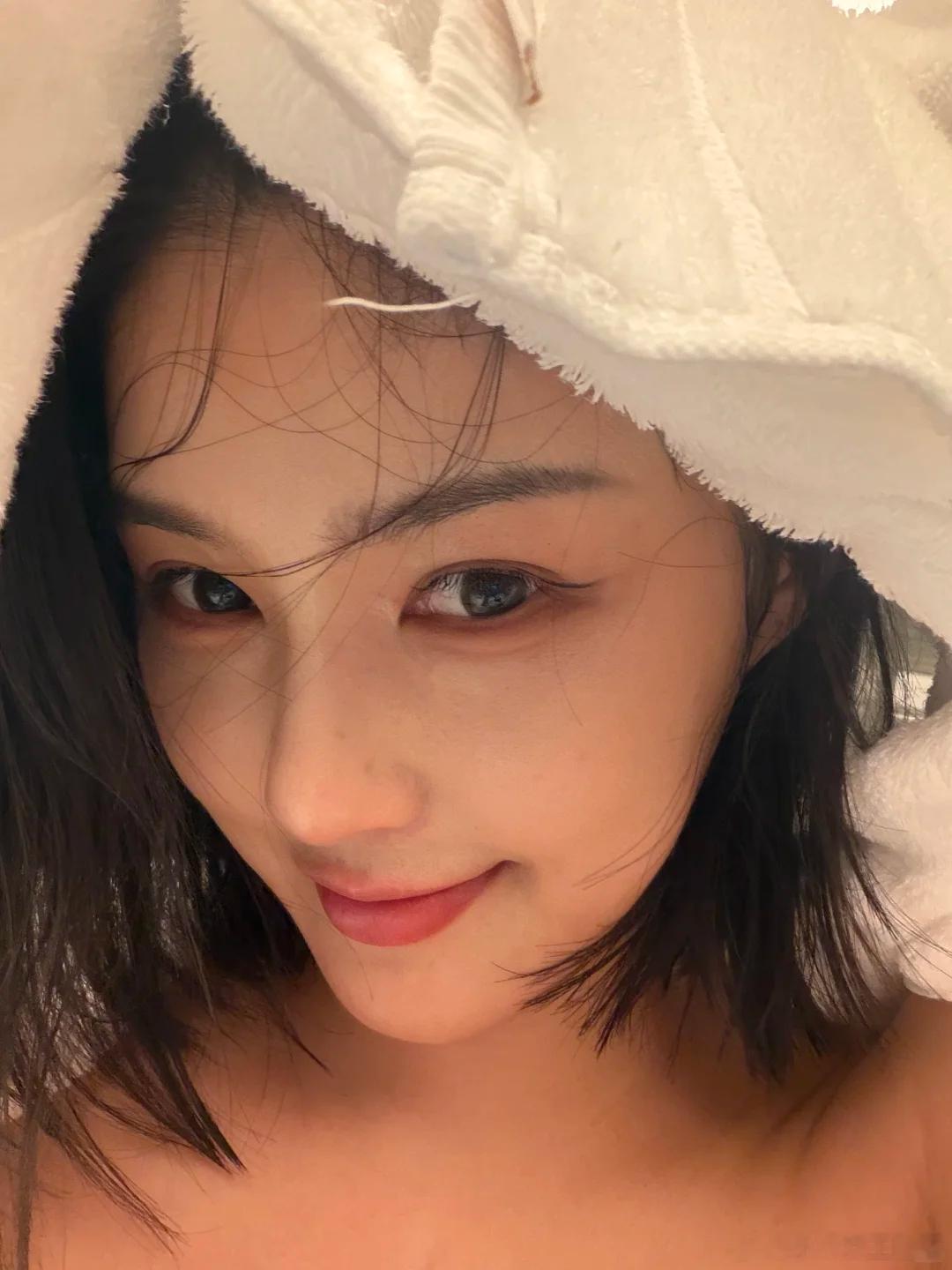 服了穿裤子了袖子挡住了说什么乱七八糟的 