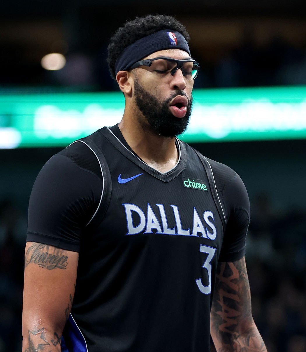 Shams：浓眉的交易回报可能包括⬇️- 角色球员- 选秀权- 潜在的到期合同N