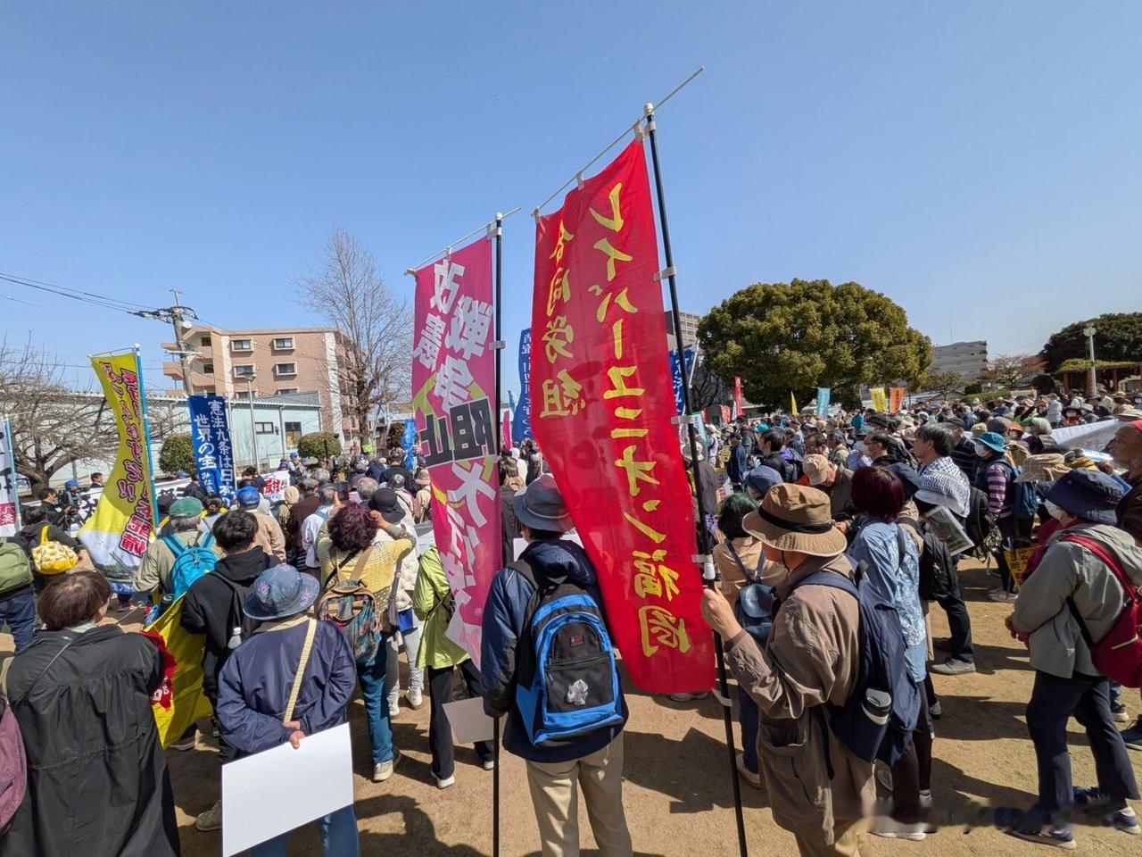 🇯🇵 日本熊本基地导弹部署抗议活动

2月23日，在日本熊本县熊本市，超过1