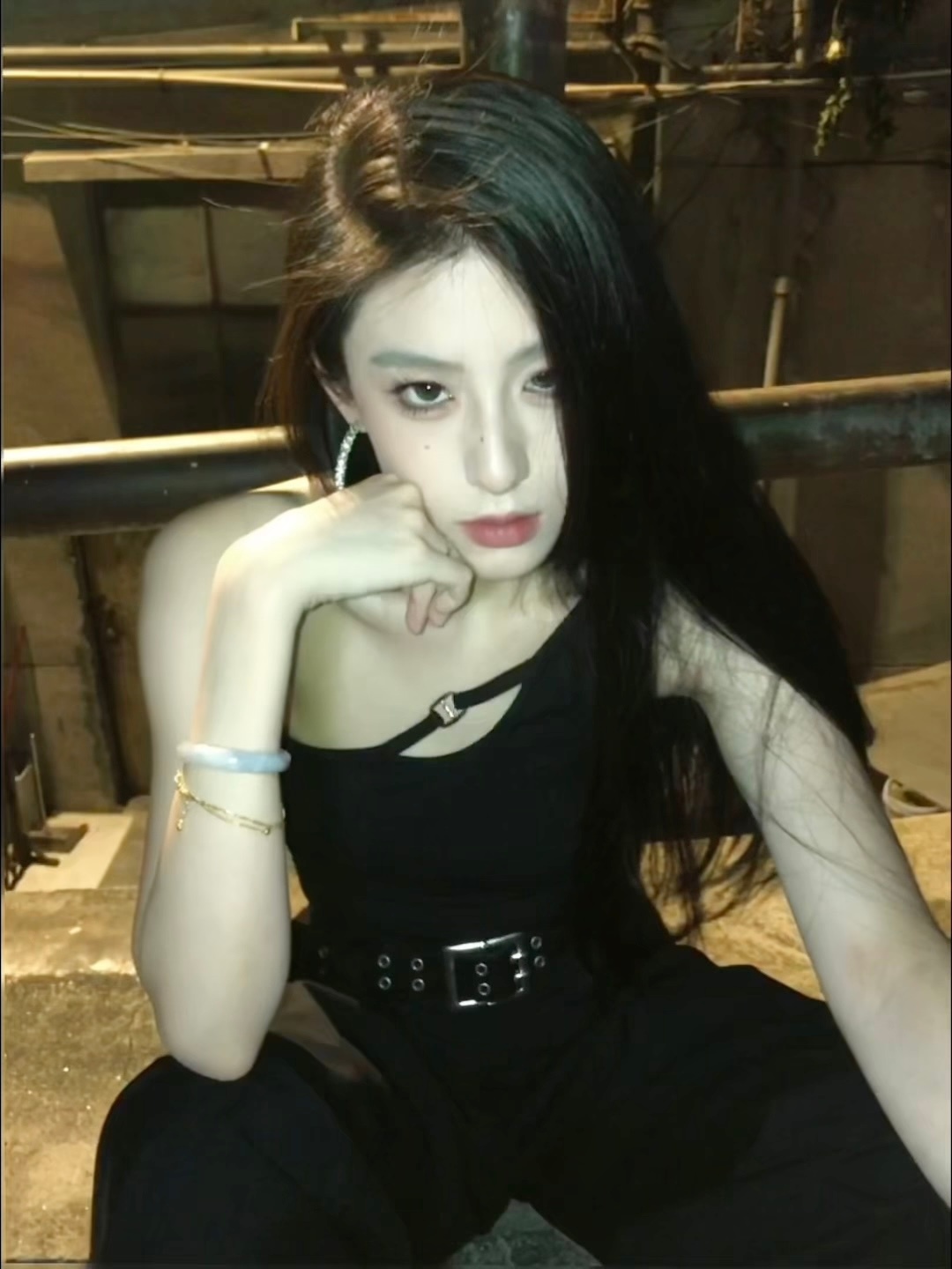 爽….穿搭[超话]御姐 ​​​