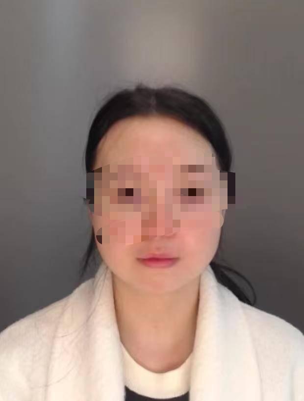 这真是把脸丢到大西洋彼岸去了！一名在英国留学的29岁女学生，当天认识了一个当地警