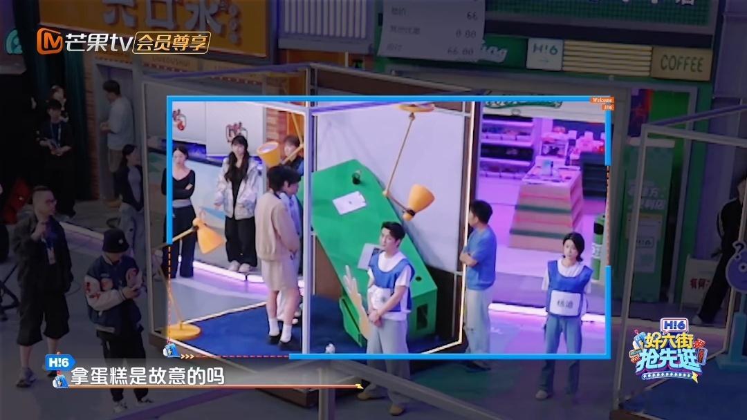 辛云来靠吃瓜认识武艺武艺回应拿蛋糕梗你好星期六 辛云来：我听说过武艺，名字。其实