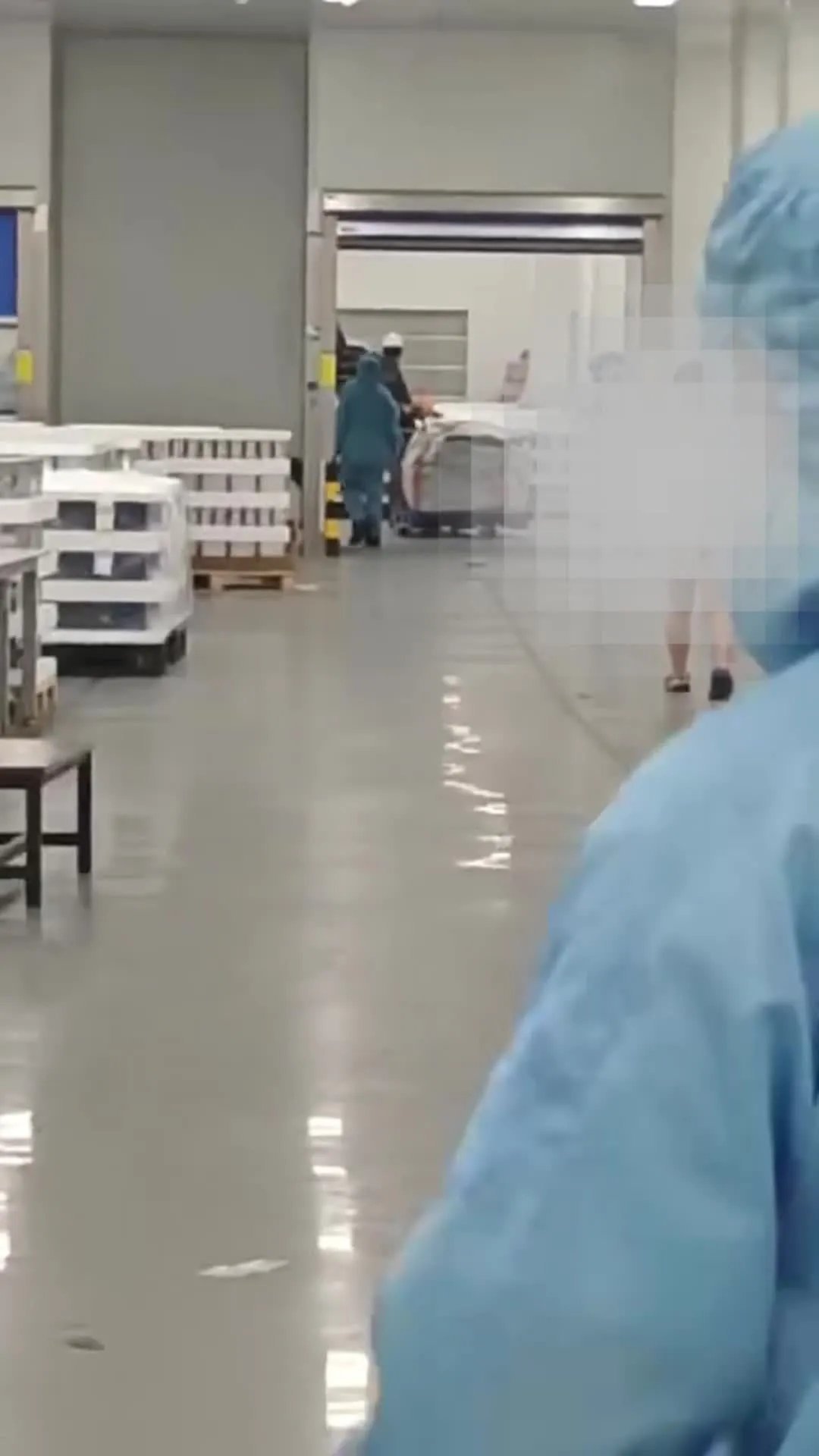 宁德时代已报警“员工裸奔扔粪”视频全网疯传，宁德时代火速报警！官方实锤系恶意造谣