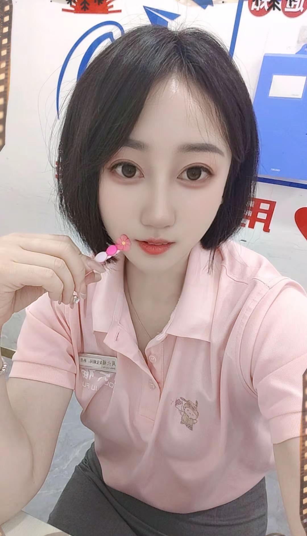 没有完美的生活，也没有完美的自己，只有越来越好的心态，人淡，事简，心安然…
