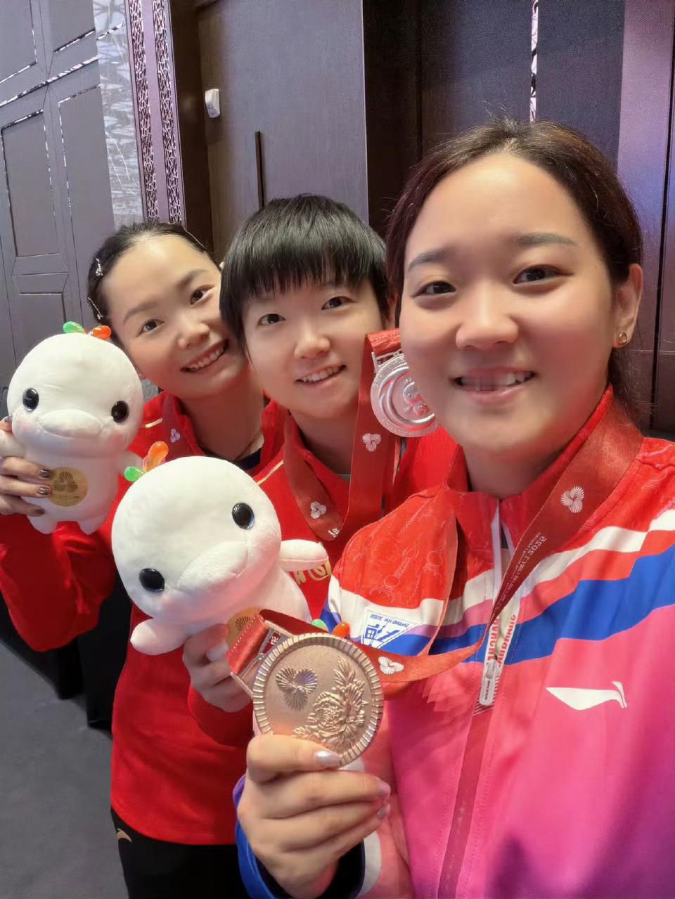 猫咪和朋友🥰🥰 