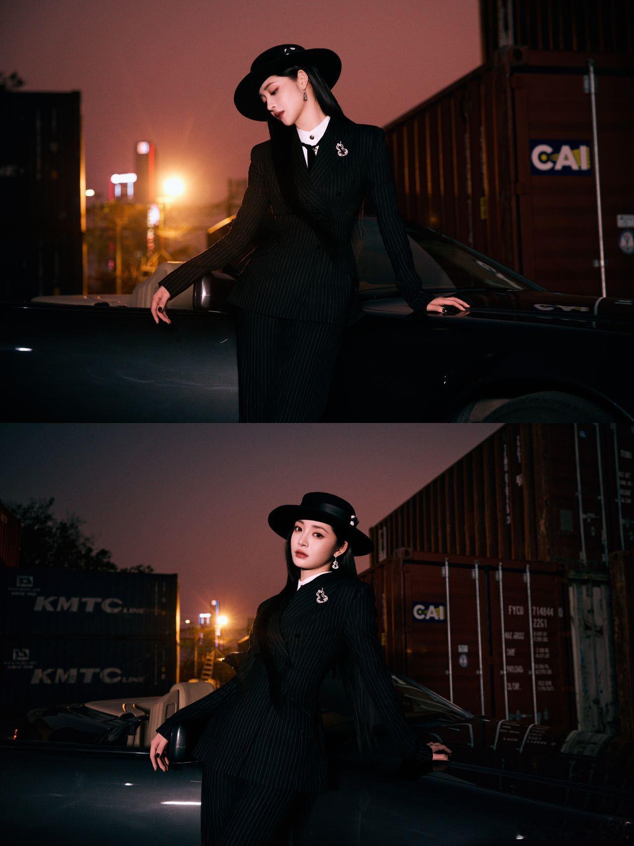 不方便下楼的女艺人找周洁琼 还有谁不知道尖叫之夜变身“人形扶手”？女明星们走过路