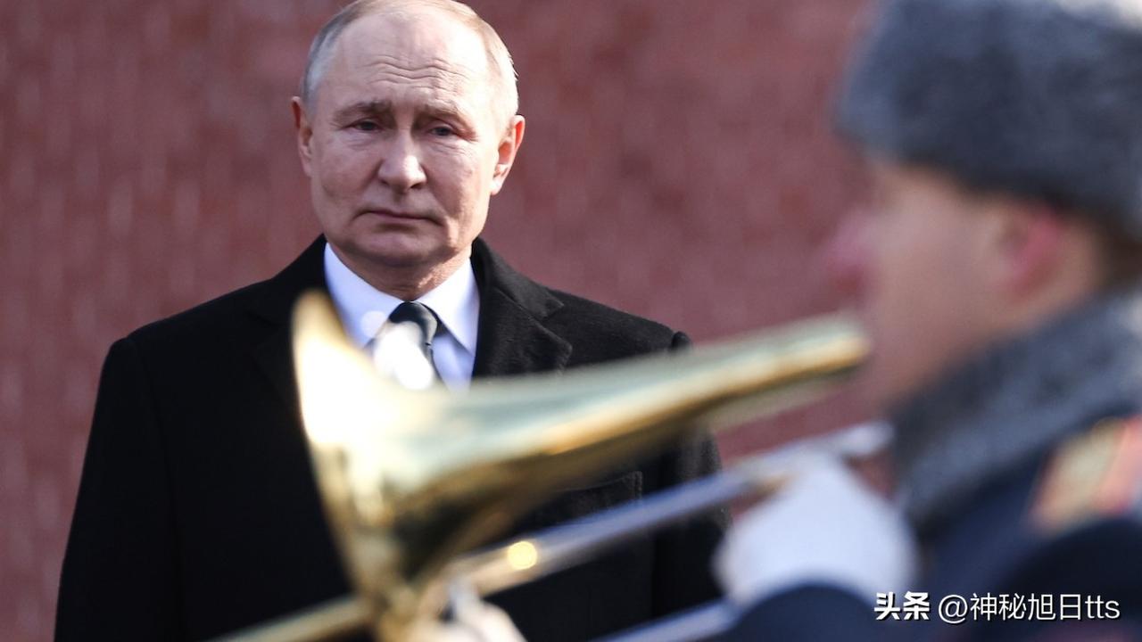 “我们去顿巴斯边境吧。”普京向寡头们通报了他继续战争的计划，并要求他们自愿为战争