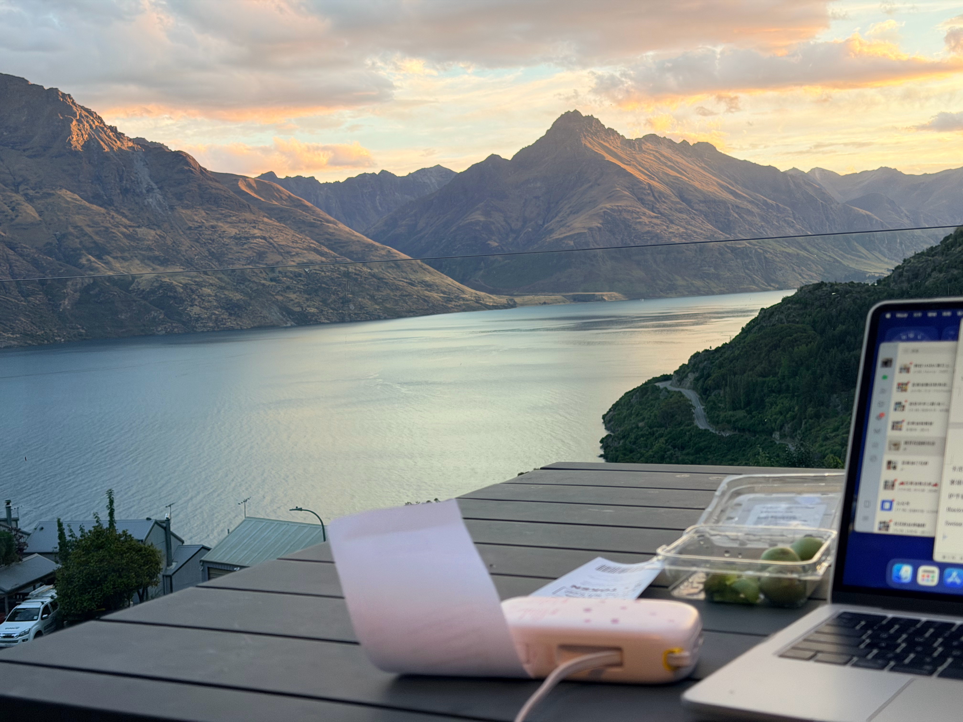 我为什么喜欢年初的时候来南半球因为是夏天，因为晚上9点才天黑给我一种“可以拥有更