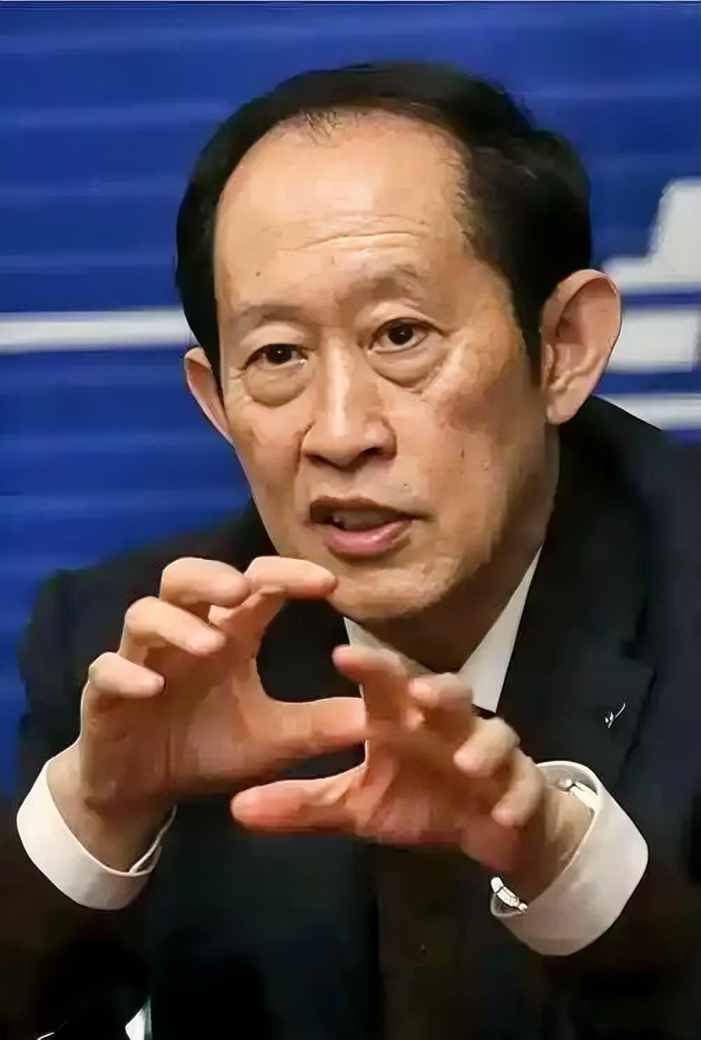 王立群教授说：“战争结束后，政客们握手言和，瓜分地盘；将军们加官晋爵，享受荣华；