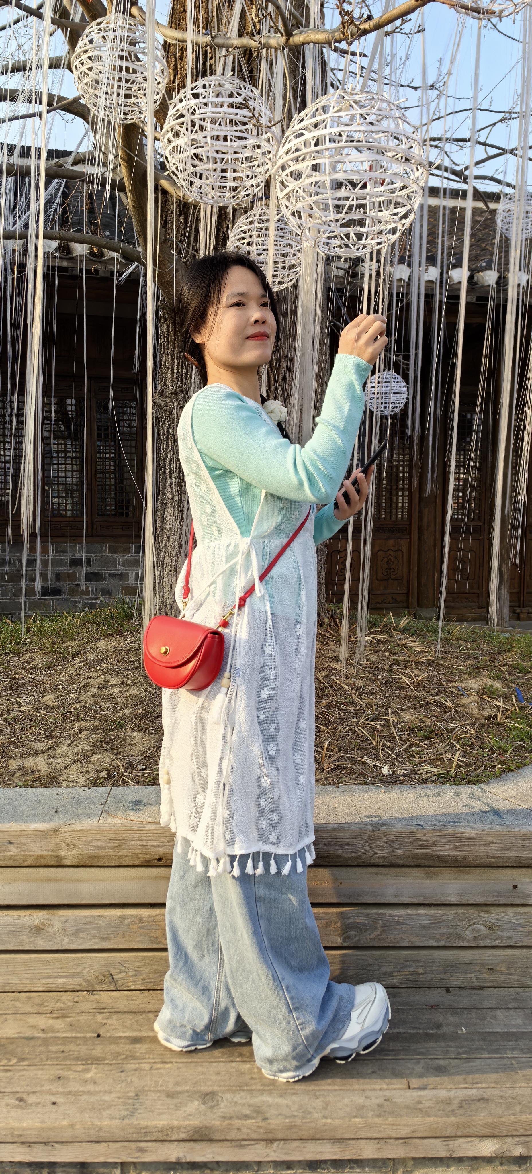 祝夫人节日快乐🌹。感谢夫人，夫人辛苦了🌹