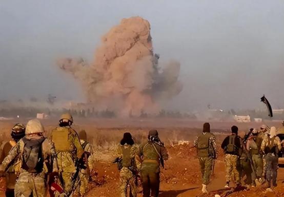 美籍华人直言，在美国对伊朗实施打击后，中国已然失去了和美国抗衡的信心，但事实却是