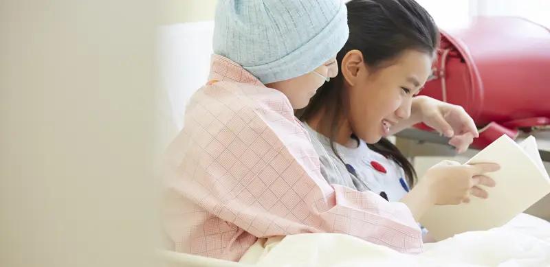 9岁抗癌女孩去世前整夜呼喊妈妈 2024年5月12日凌晨，9岁抗癌女孩永远闭上了