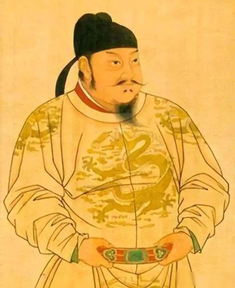 唐玄宗为何要逼哥舒翰出战，致使潼关沦陷？将相暗斗、皇帝被戏耍
公元七五六年夏天，