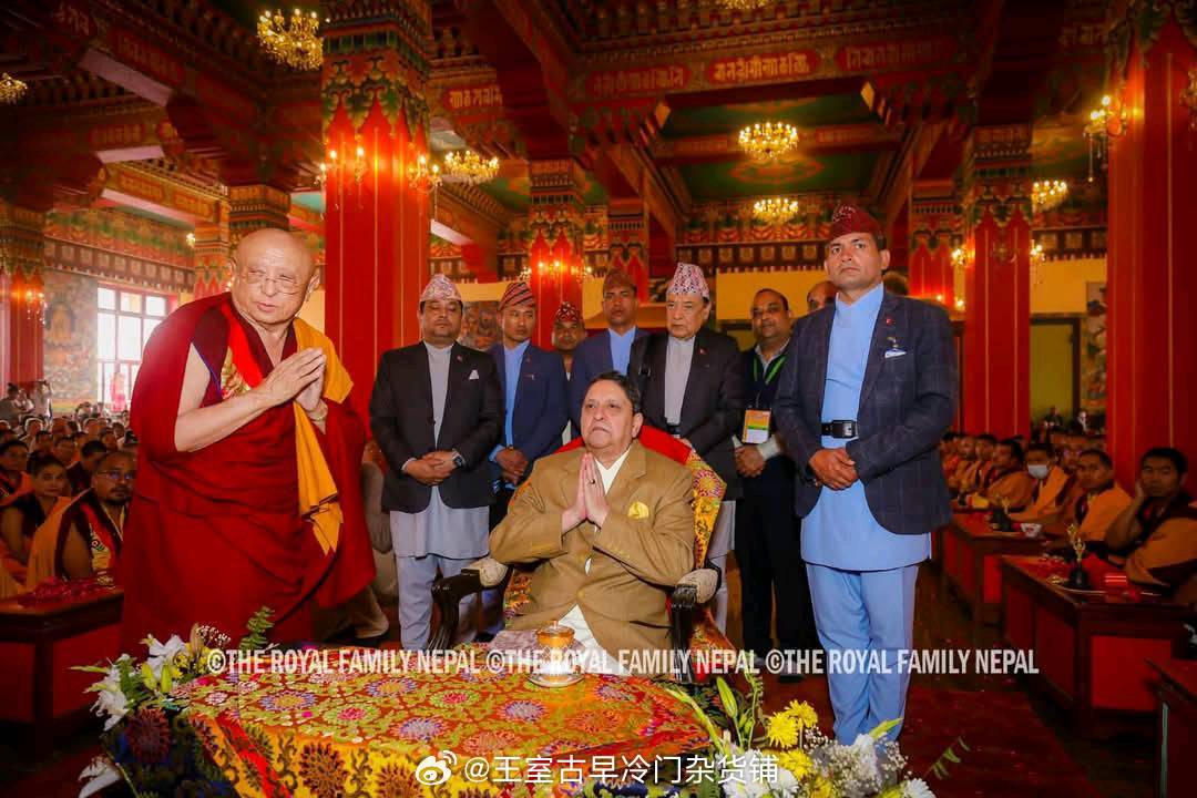 王室王室尼泊尔王室 刀疤脸跑去蓝毗尼，不知道想干啥