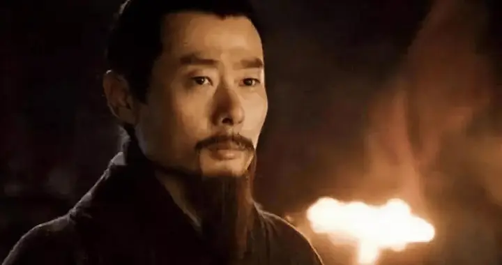 他不是老实人，他是真英雄，被三国演义歪曲了上千年的鲁肃