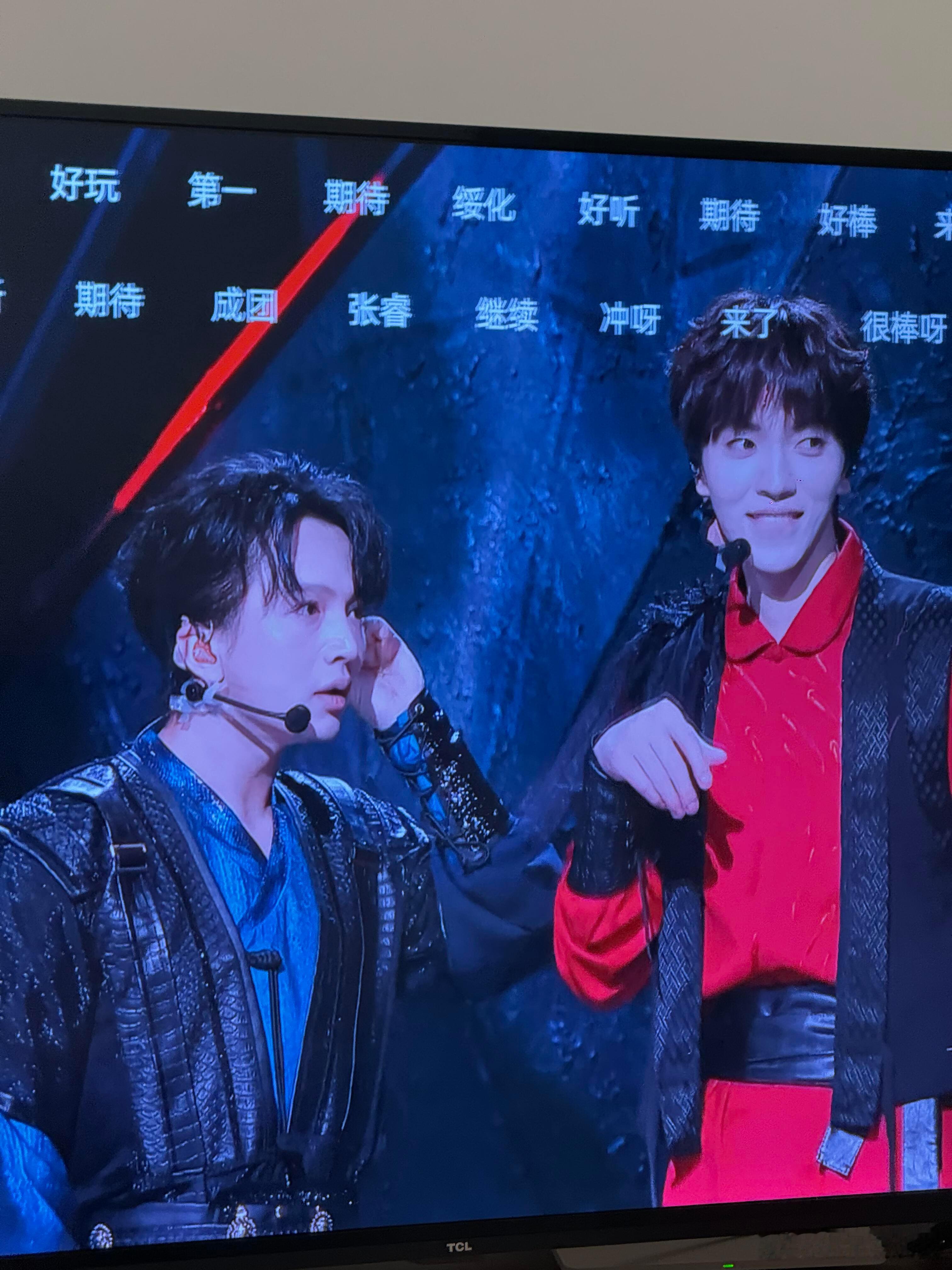 管健嘉晨团居然才795管健嘉晨叶润泽分数低了披荆斩棘 795分，连及格线都够呛。