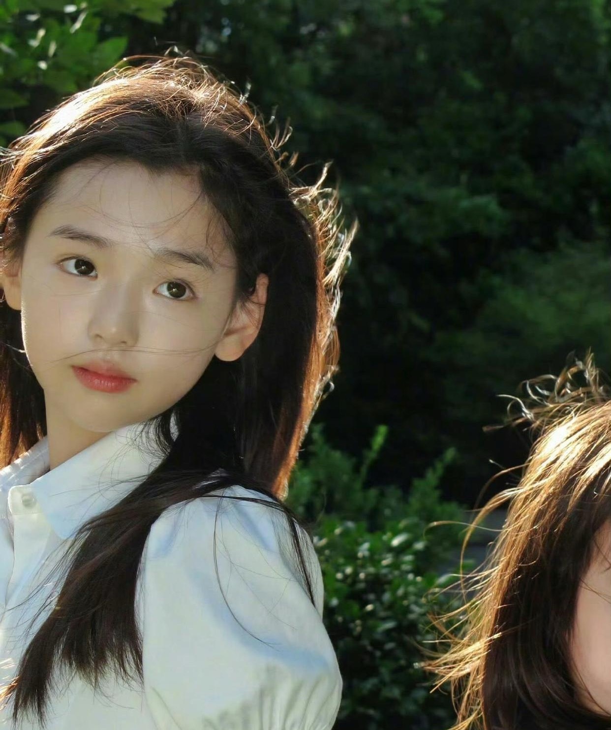 小酒窝 全家最有事业心的人怪不得小酒窝观众缘这么好！这营业能力也太强，行程排得满