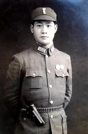 1950年，台湾共产党员林正亨被枪决，囚车正巧经过他家门前，他猛然站起大声喊：保