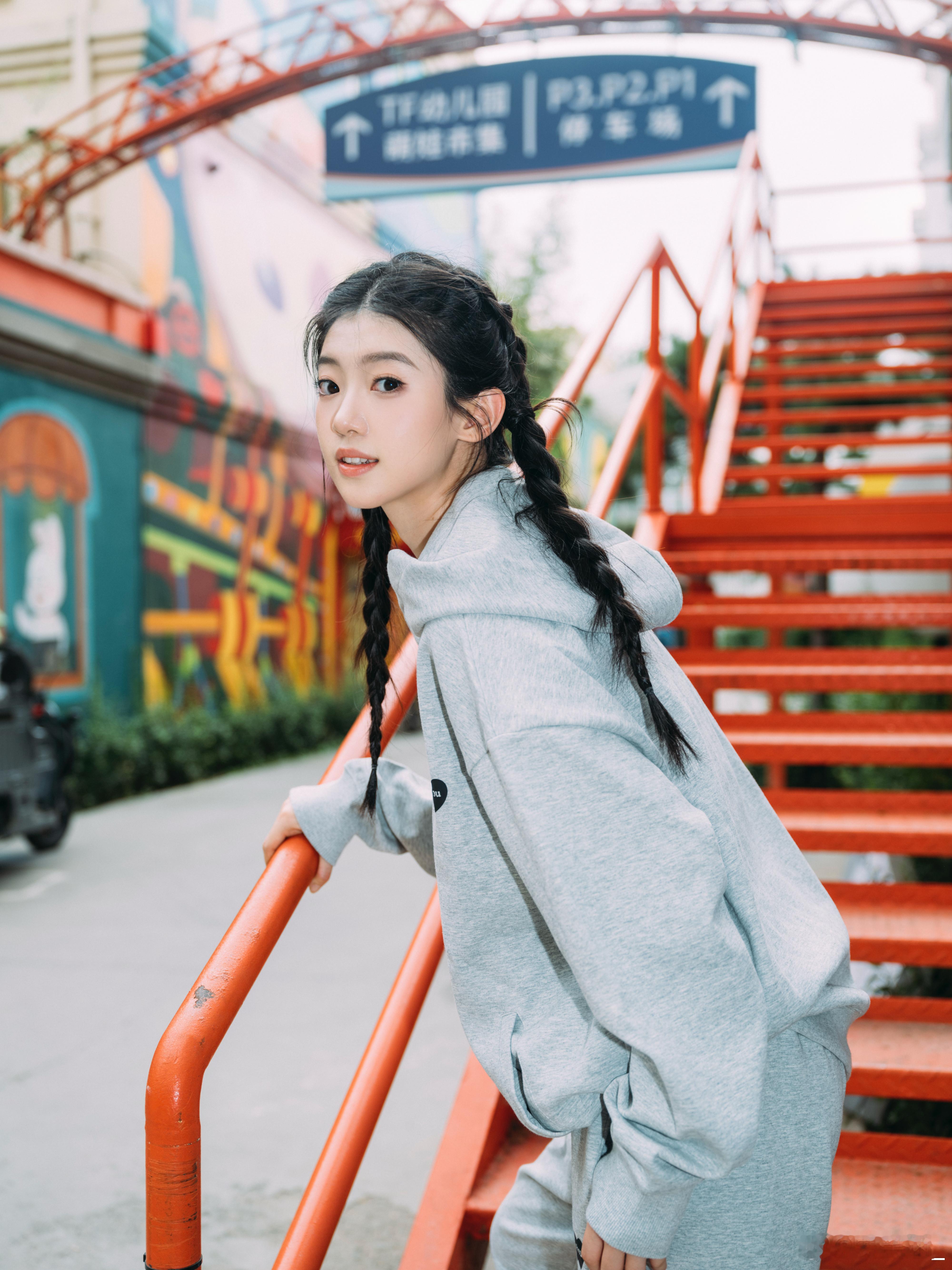 中秋节快乐啊啊啊🥳🥮一起同框赏月 ​​​