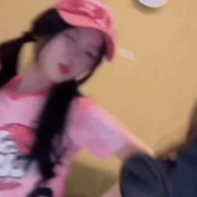 虞书欣萌的我想亲晕她… 虞书欣崔叡娜cha