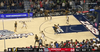 差一点完成绝杀，今天面对全美强校Gonzaga中国球员王俊杰在最后时刻获得三分球