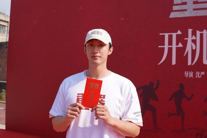 黄景瑜老辈子大学生就是清澈黄景瑜那股老辈子大学生特有的清澈劲儿直接扑面而来，跟以