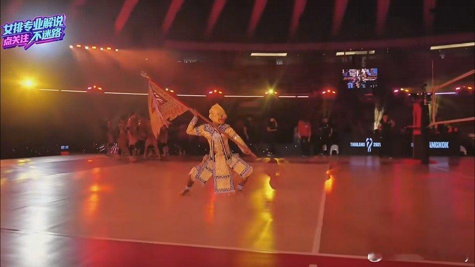 日本女排VS荷兰女排 还有节目表演。2025女排世锦赛 ​​​