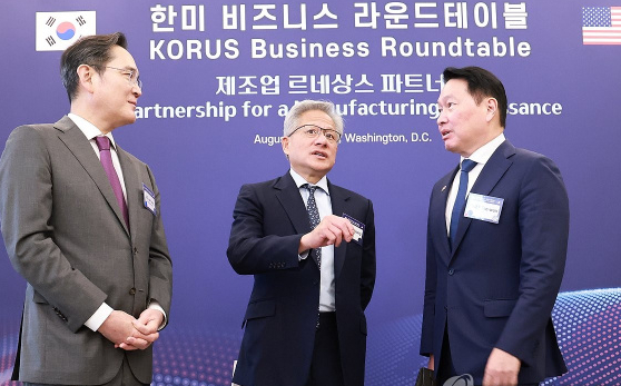 韩国存储双雄9500亿美元大单 那些最佳嘲笑三星和海力士股价跌麻了的人半年内会被