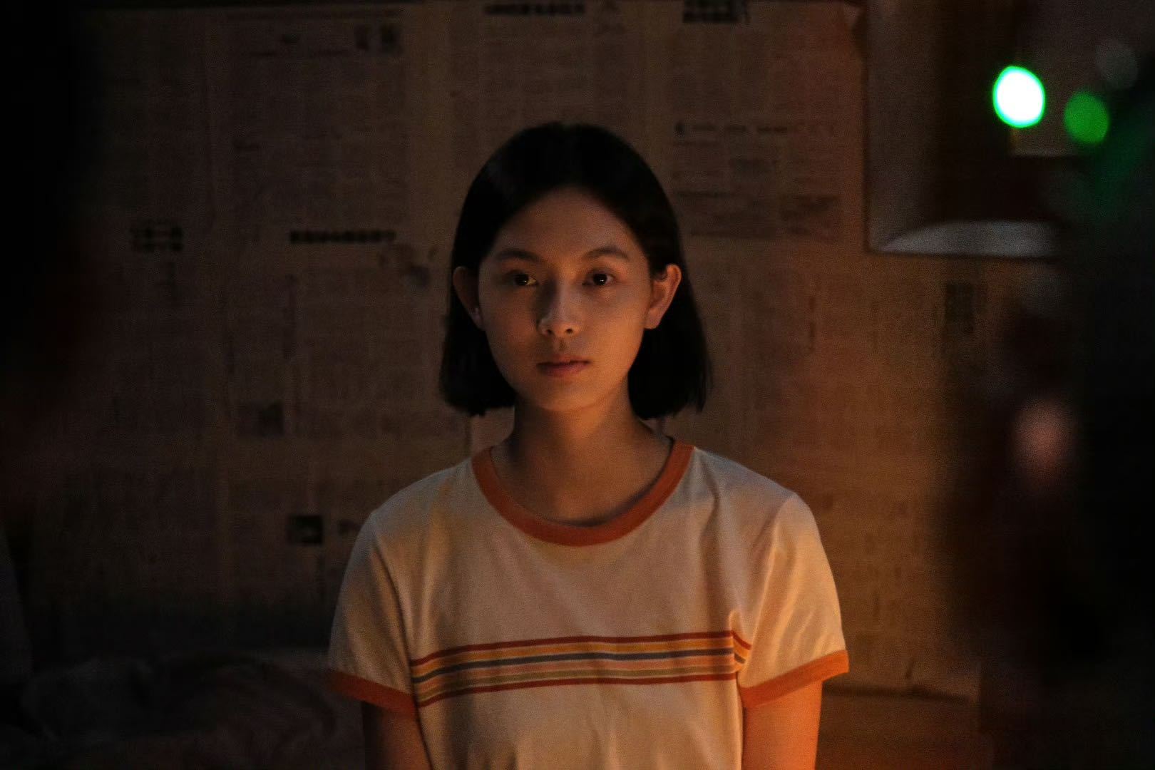 无能的妈变态的爸窒息的她 《树影迷宫》里田畅的遭遇太扎心了！赵佳丽演得好，变态爸