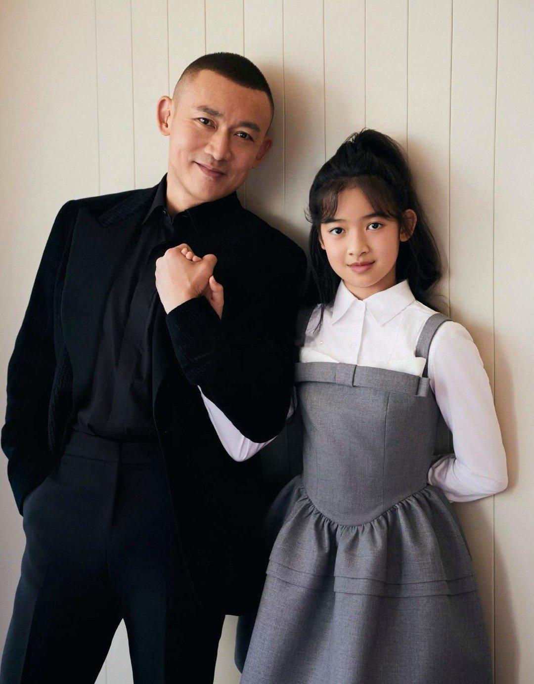 聂远带女儿参加尖叫之夜，女儿天天五官长得好像爸爸，小小年纪就漂亮得不行，难怪聂远