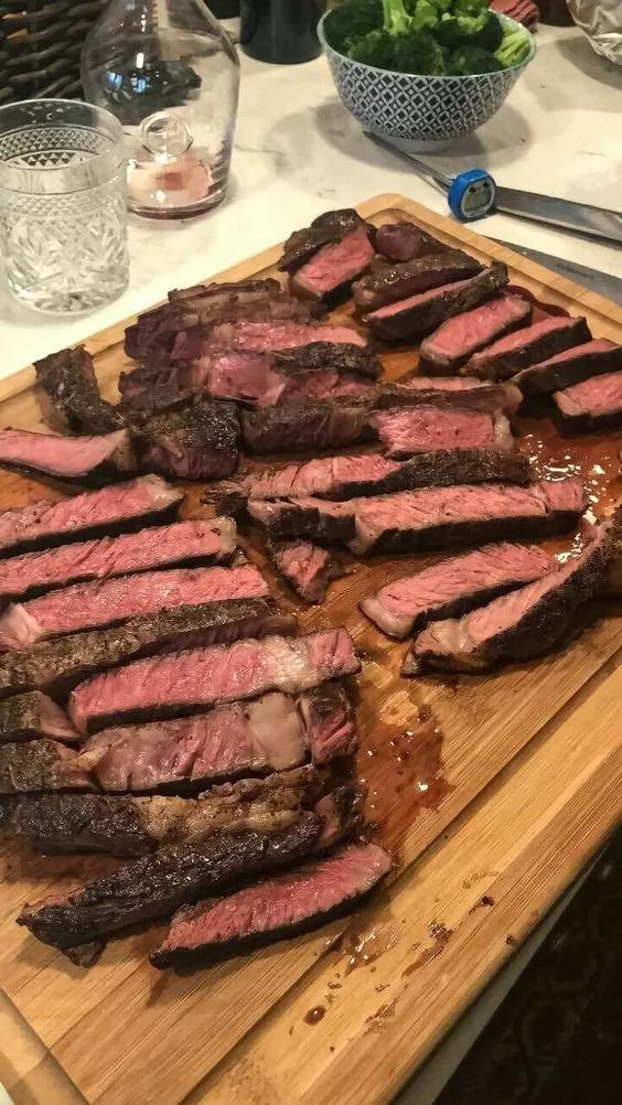 太好吃了！#黑椒牛排9#