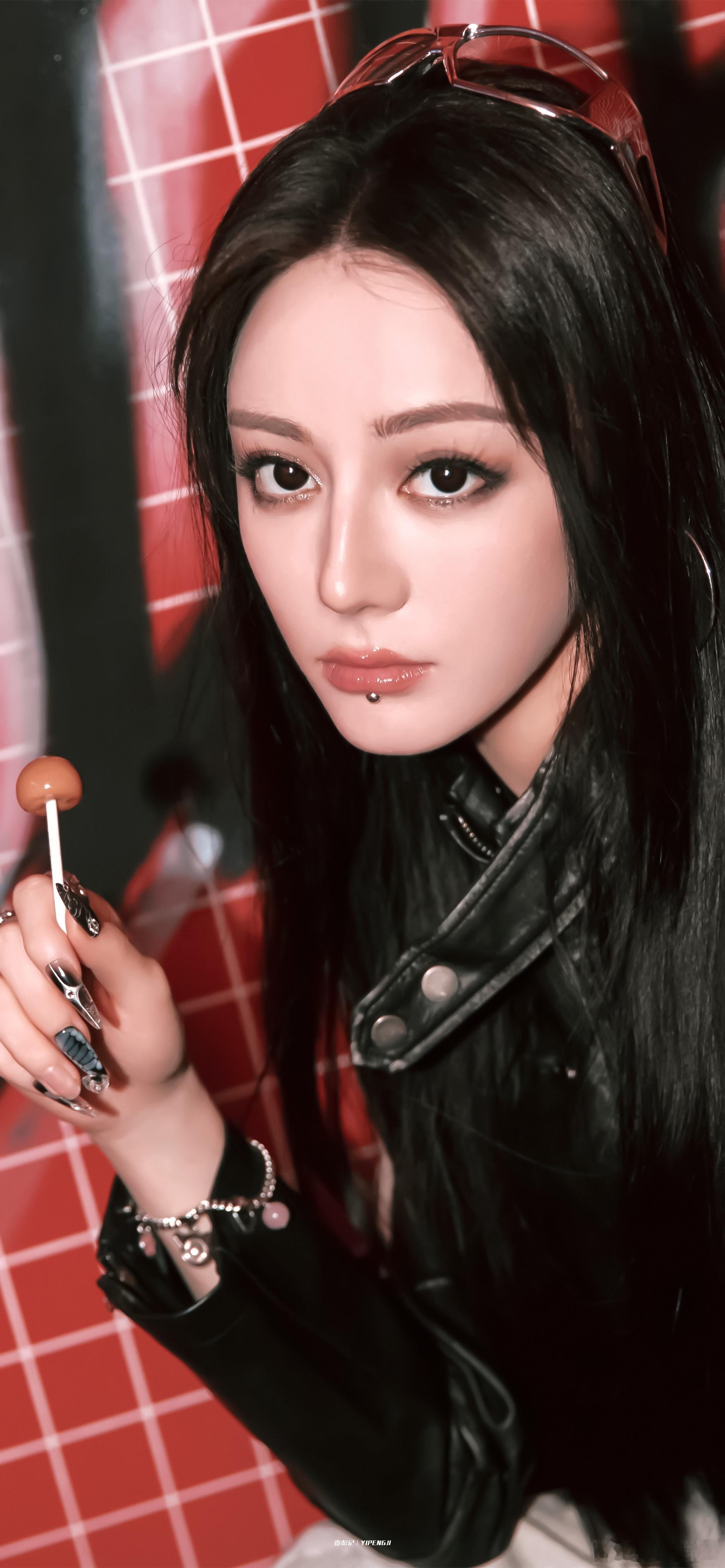 迪丽热巴 开始推理吧· 𝘿𝙞𝙡𝙧𝙖𝙗𝙖 