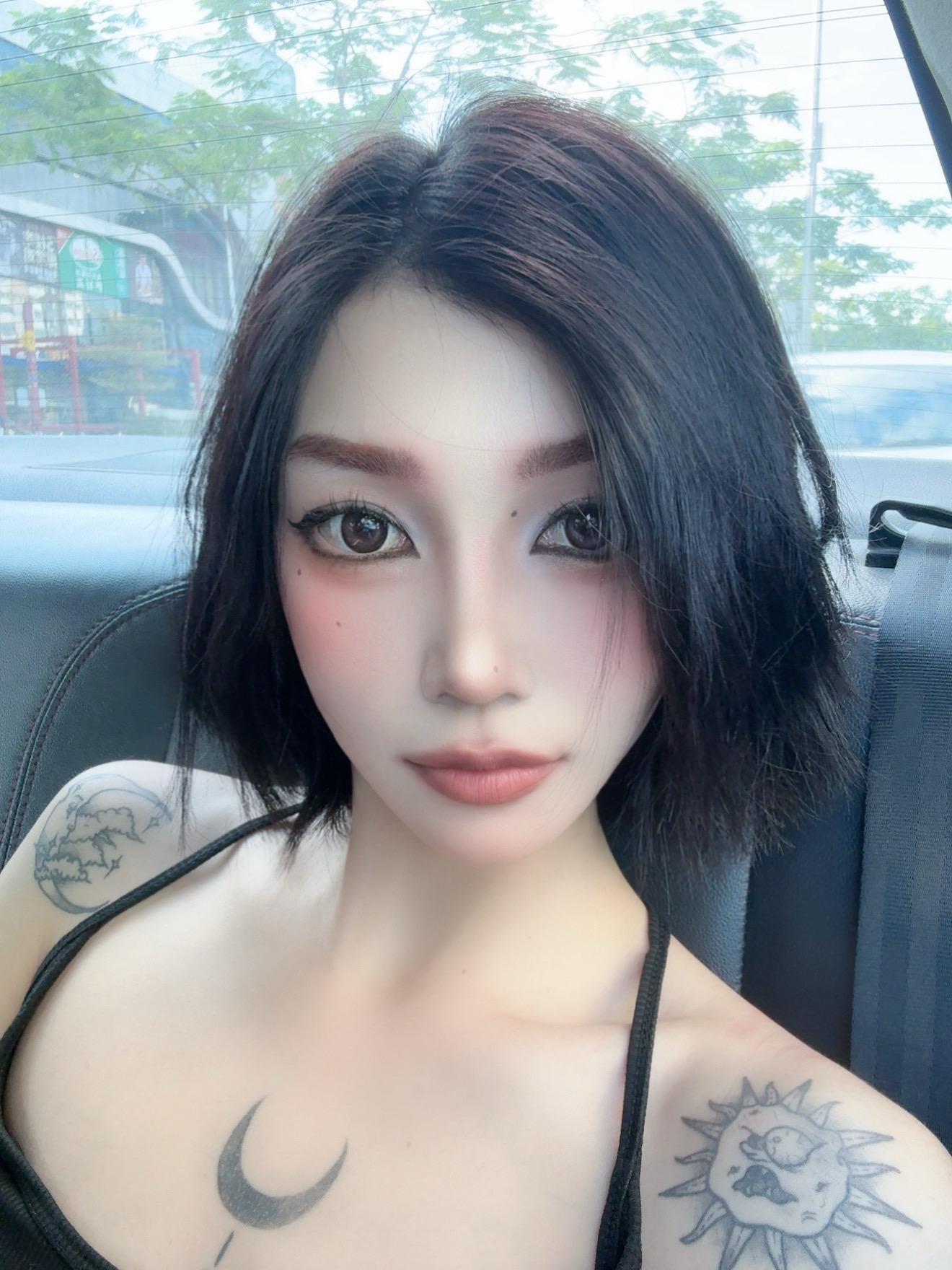 那我带你逃跑吧。