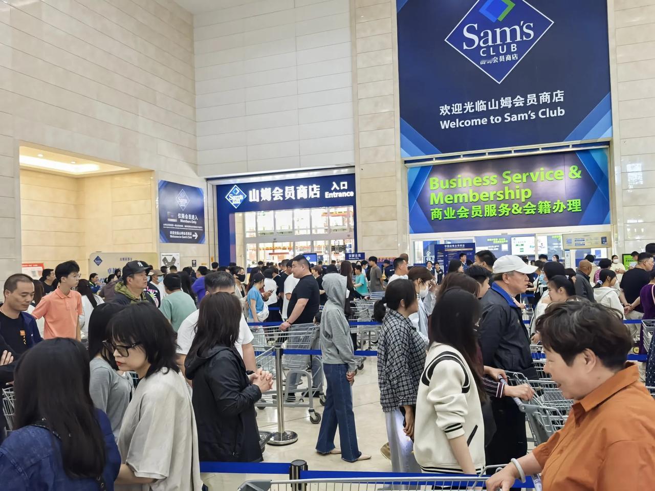 做一个义务活地图！
大连回来看天津各景点及市中心街巷外地游客，络绎不绝非常为美丽