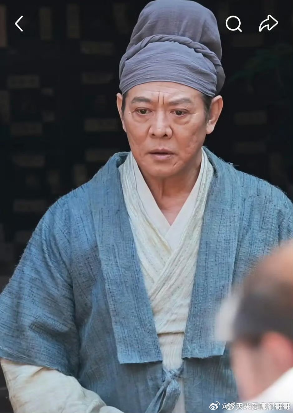 李连杰短剧路透，比镖人里显老 