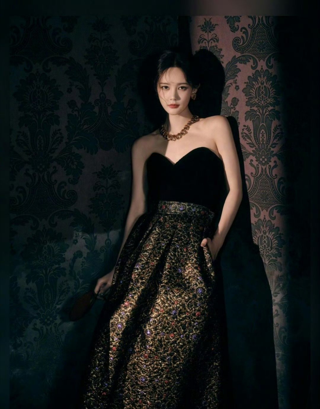 李一桐继续冲姐姐一步一个脚印走过来 未来继续加油