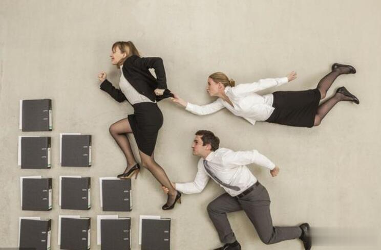 突发！拜登对特朗普下狠手了
美国《纽约时报》网站8月1日报道，《纽约时报》在20