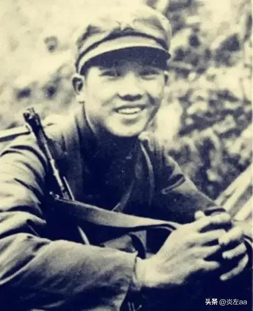 1979年，对越自卫反击战中，陈全钢奉命给前线阵地送信，却发现阵地已被越军占领，