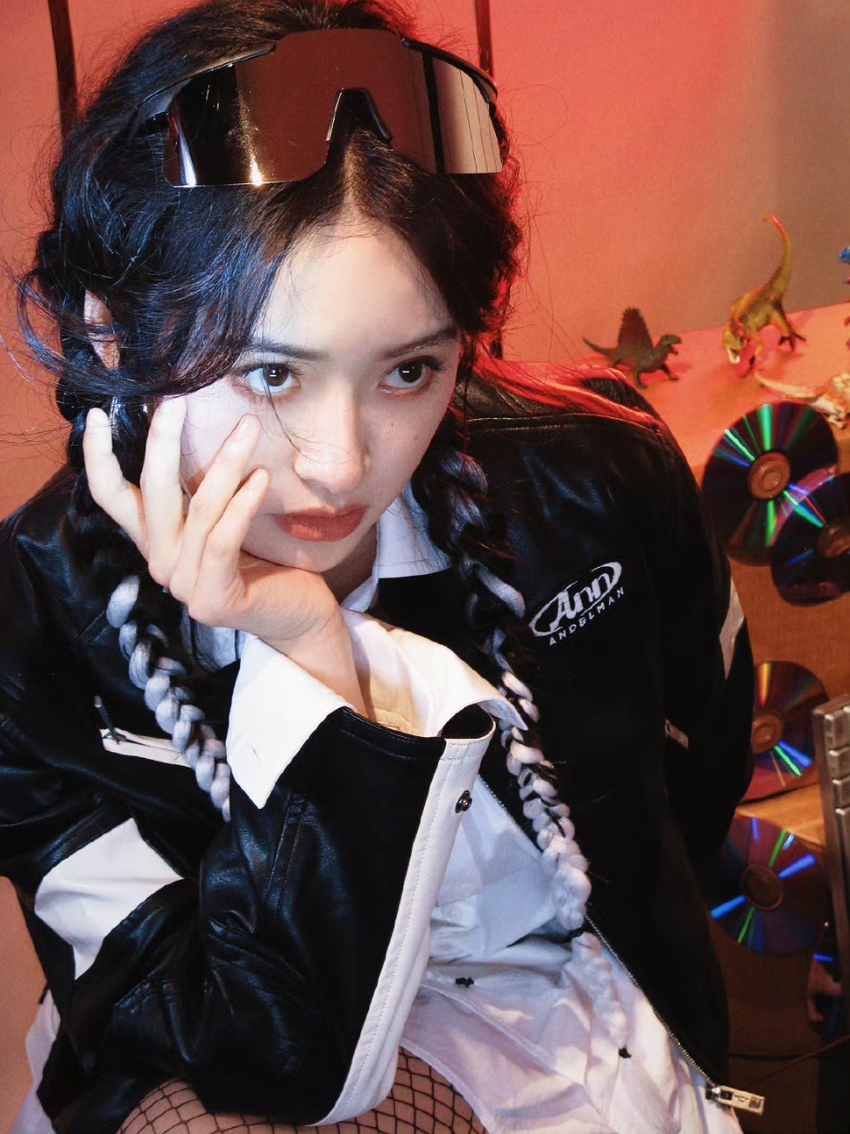 娱乐沈月护目镜沈月渔网袜沈月渔网袜~辣妹月月 